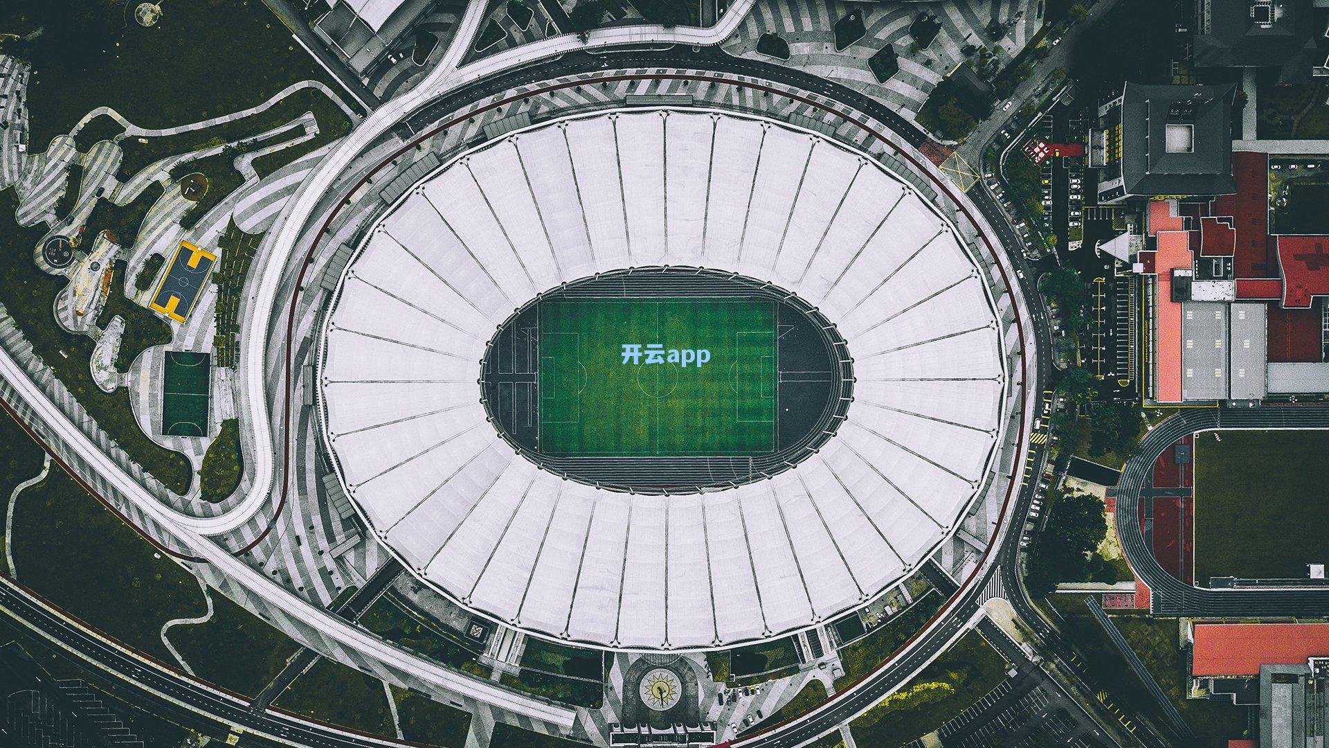 英超激战正酣，曼城逆转登顶，阿森纳憾平丢分
