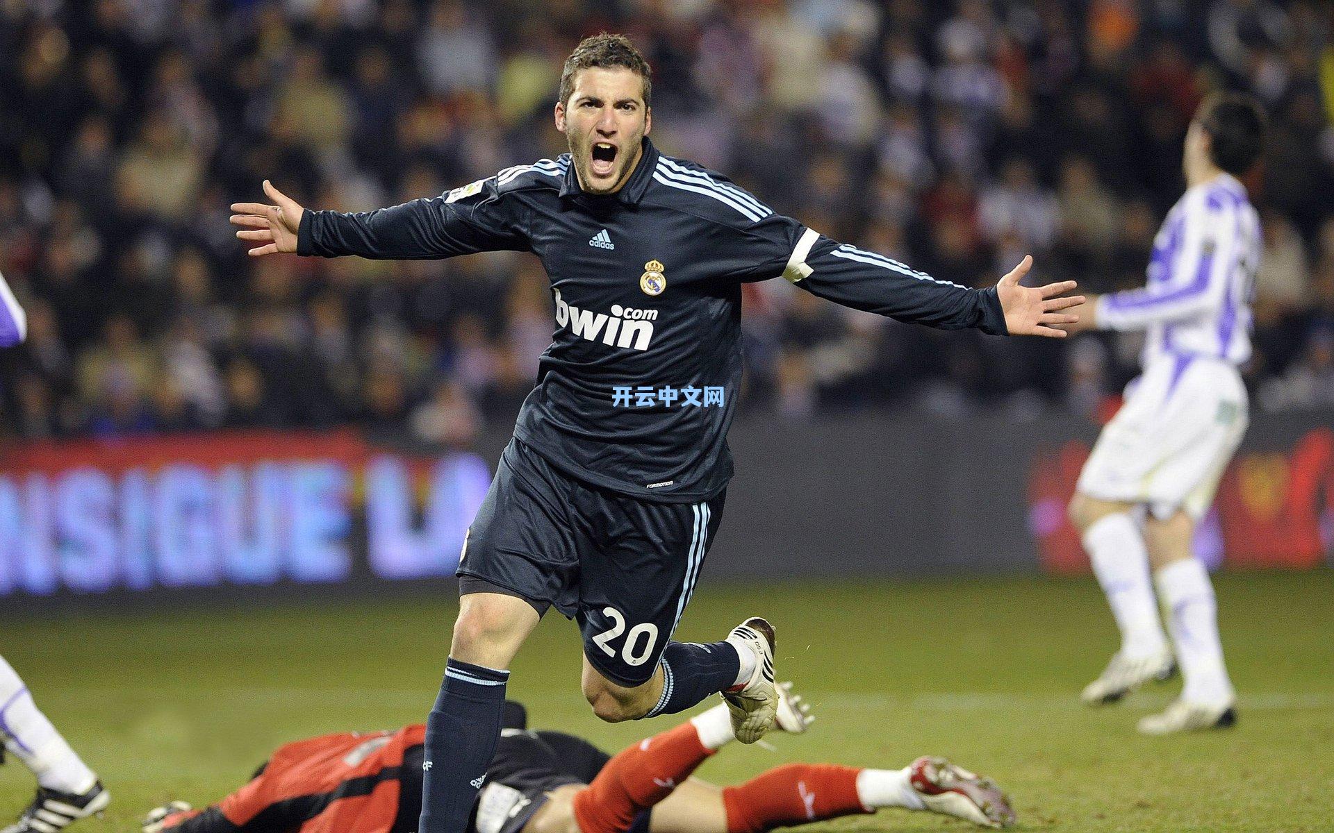 中国男篮启程奔赴西亚赛场 周琦领军冲击关键胜利